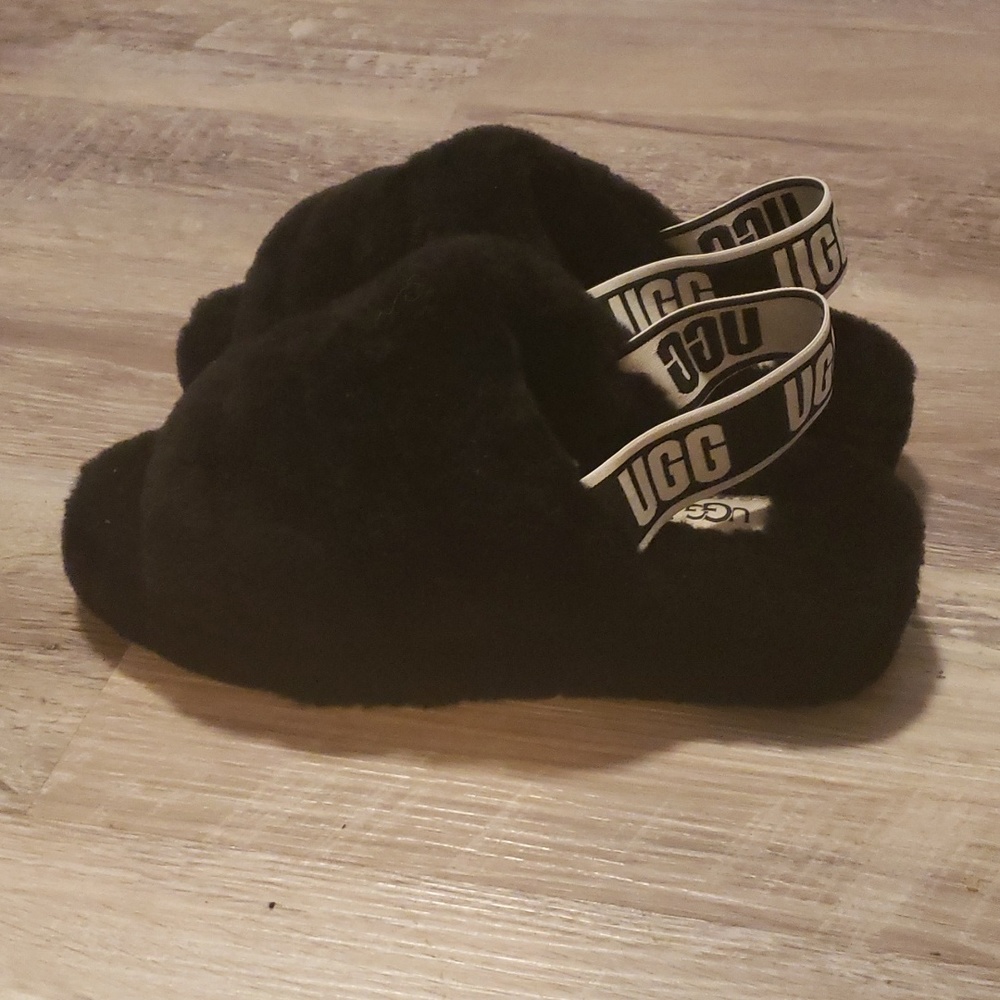 Ugg black slingback slippers size 7
